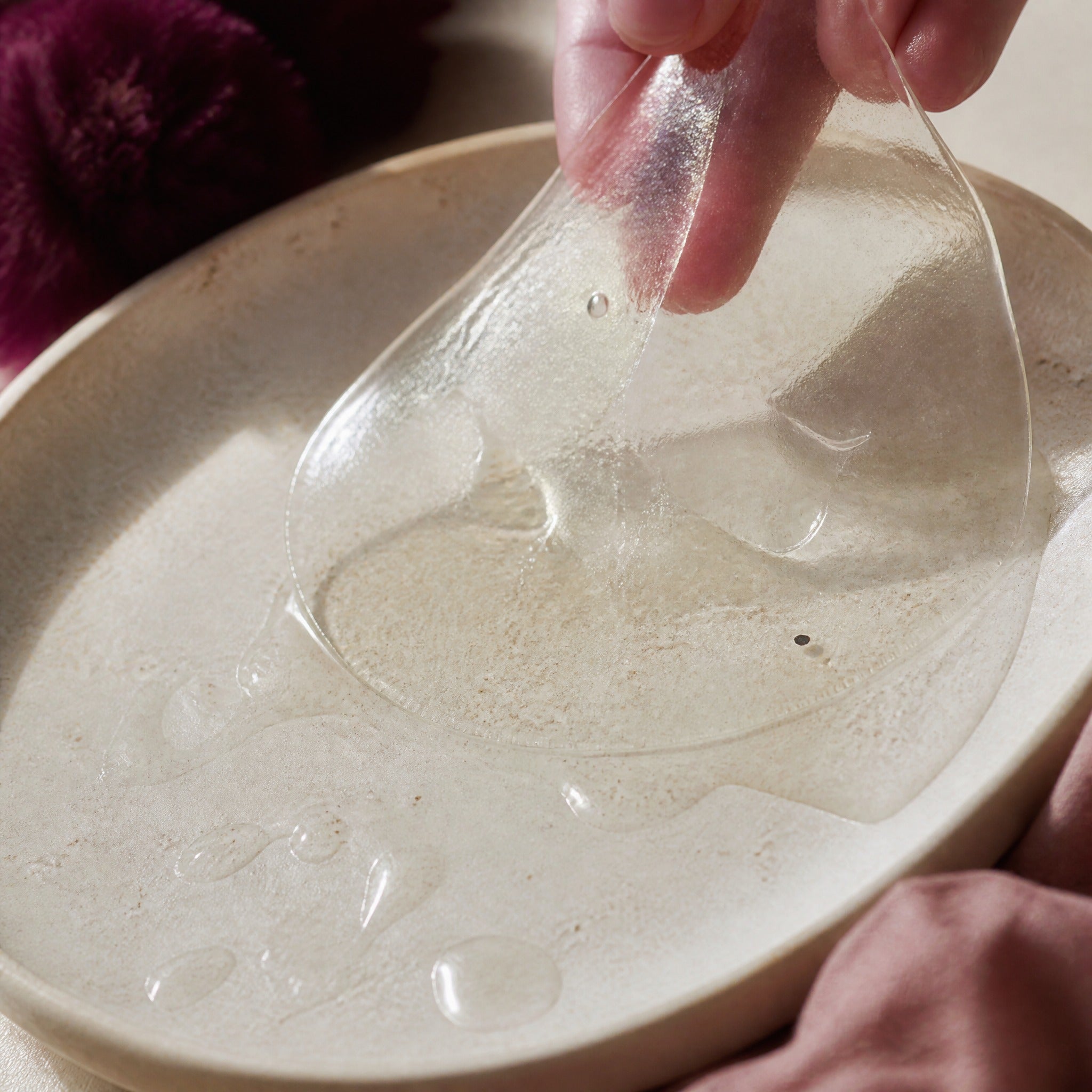 Veridian Skin School featured image for Do Hydrogel Masks Really Melt Into Your Skin?